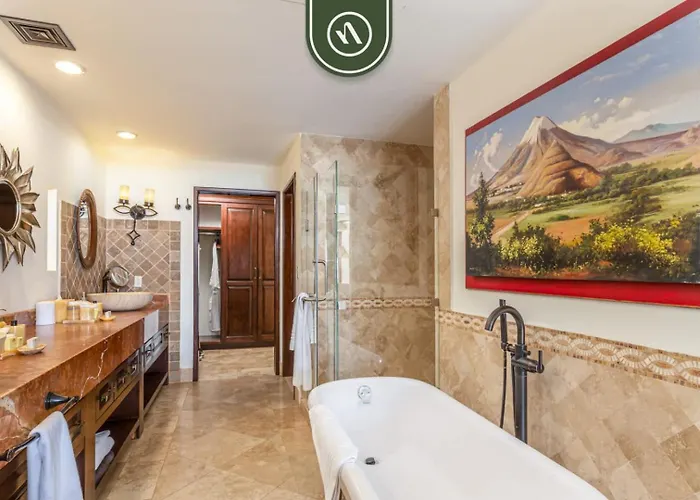 Three Bdrm Villa With Private Pool In Cabo - Sport Areas Hébergement de vacances Cabo San Lucas