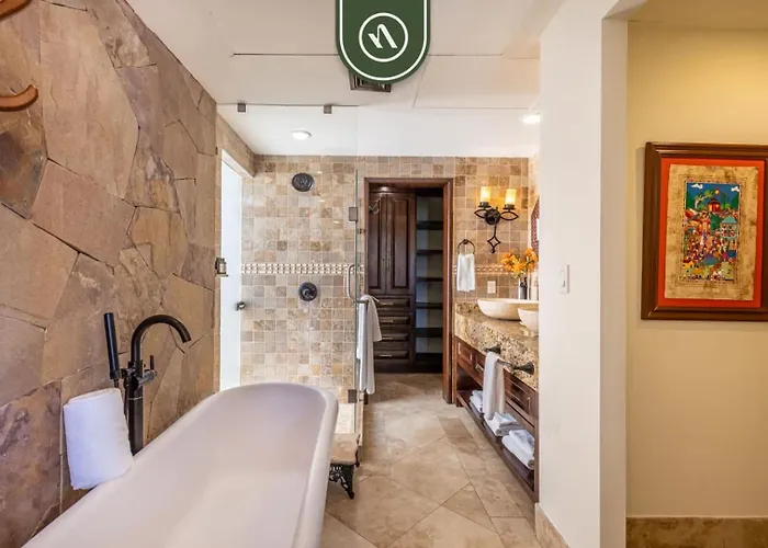 Three Bdrm Villa With Private Pool In Cabo - Sport Areas Hébergement de vacances Cabo San Lucas